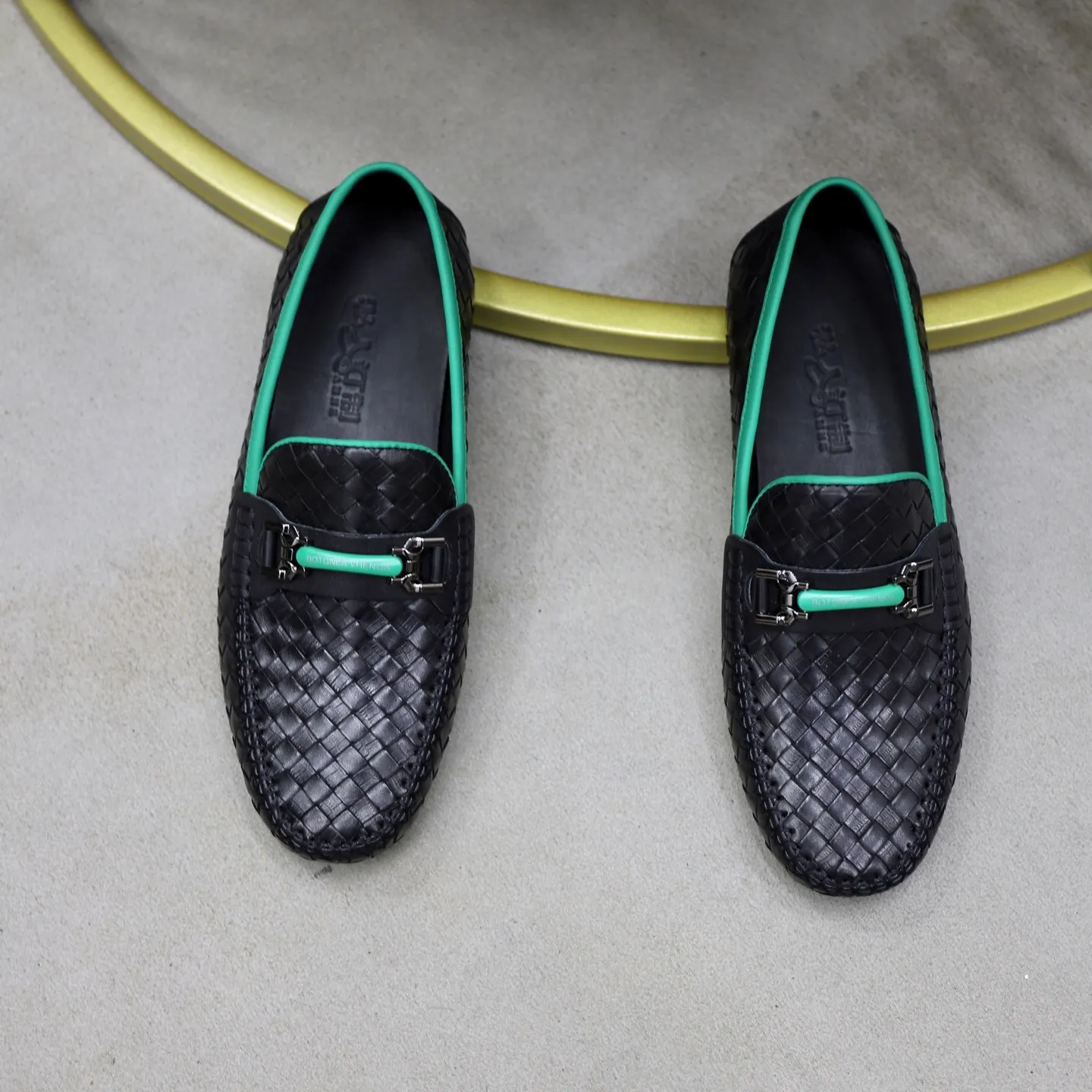 Men's shoes 💰500💰BOTTEG* VENET* - high-end boutique Size: 38-44 (45 custom-made) BV new product, calfskin artificially woven classic style harmoniously blends with contemporary fashion temperament, rubber soles are light and flexible, water-dyed cowhide!